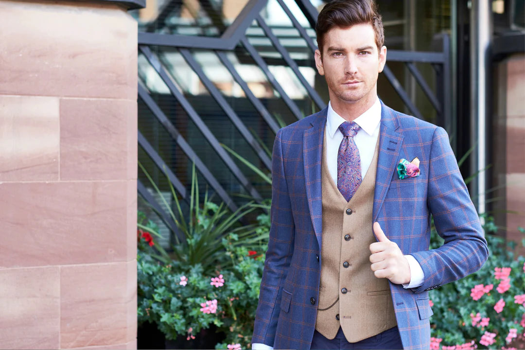 The Ultimate Tartan Tie Style Guide