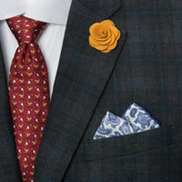 Gold lapel flower