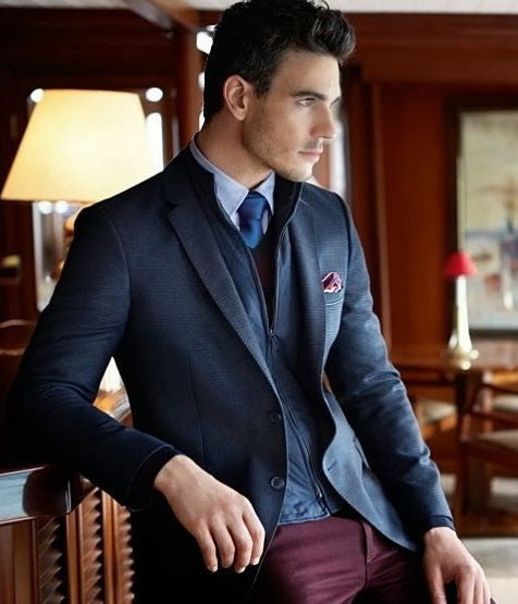 How Men Can Dress for a Dinner Date