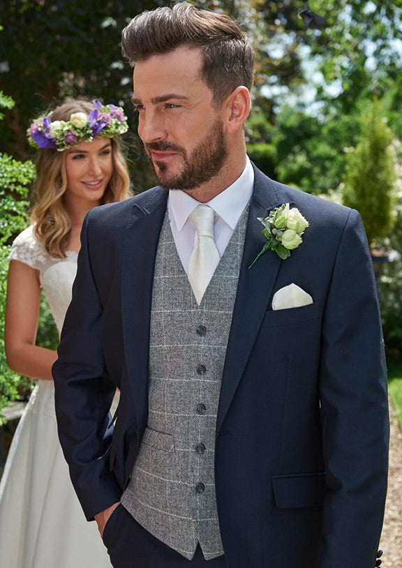 From Wedding Aisles to Church Altars: How Ceremonial Dress Shapes Meaning