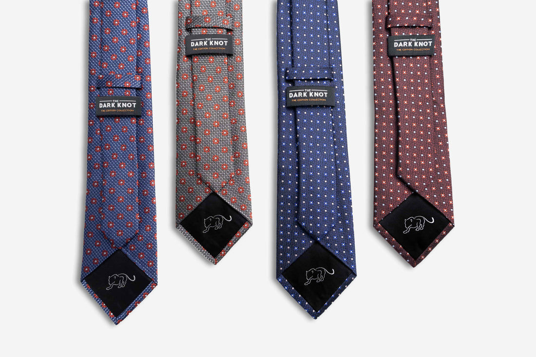 Geometric Foulard Patterned Silk Ties 