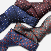 Geometric Foulard Patterned Silk Ties 