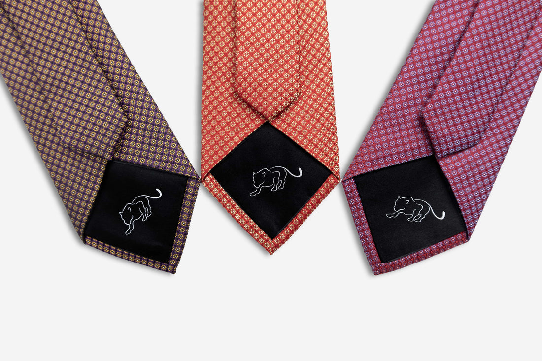 Geometric Foulard Patterned Silk Ties 