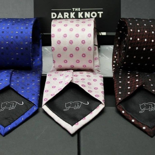The Dark KnotFoulard Silk Ties